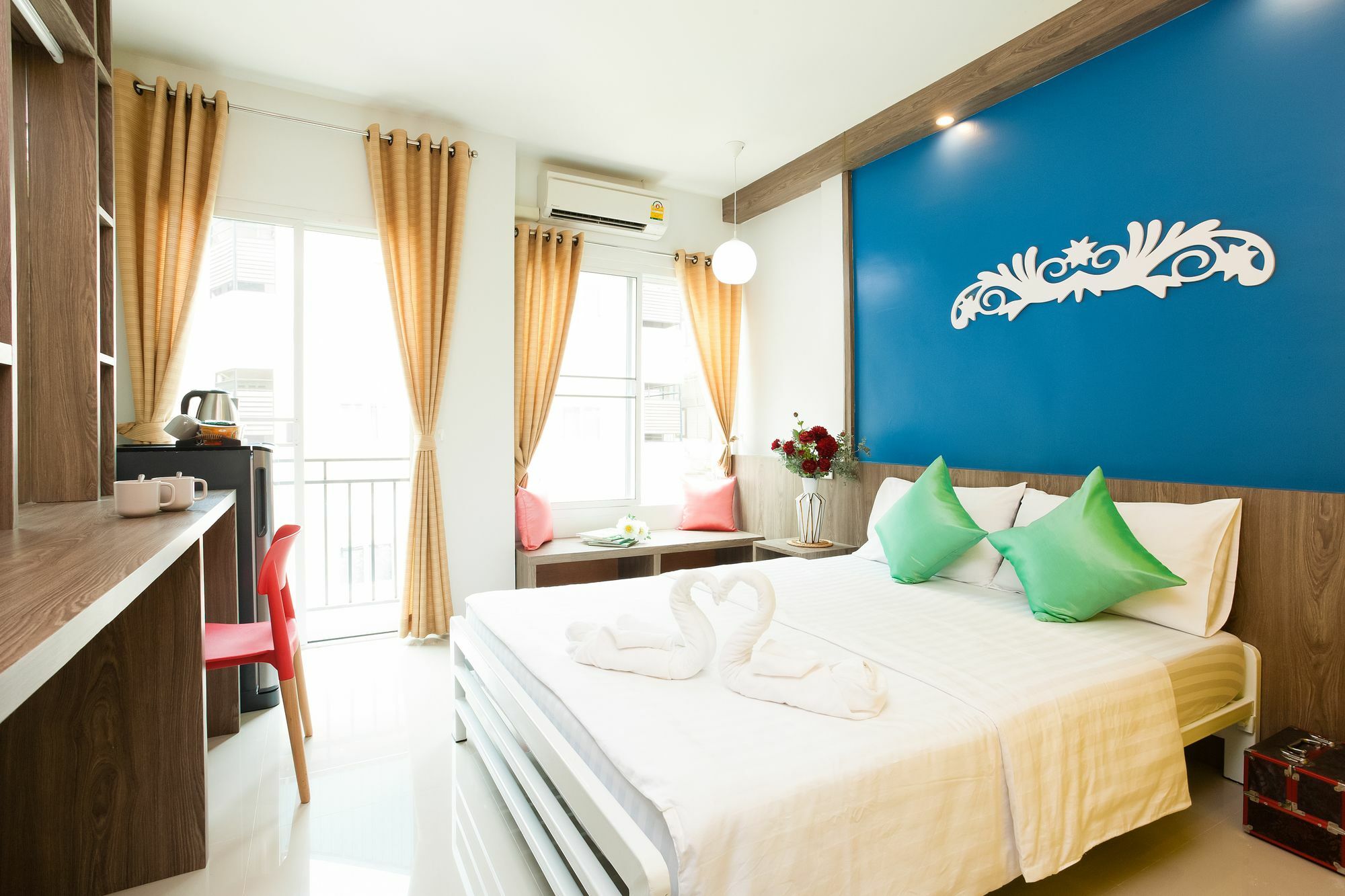 Le Clarita Aparthotel Банкок Екстериор снимка